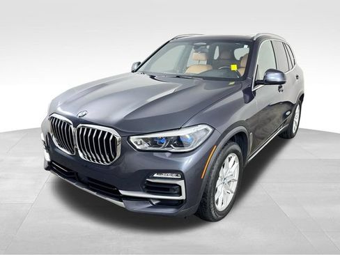 Used 2019 BMW X5 xDrive40i w/ Executive Package AWD/4WD image 1