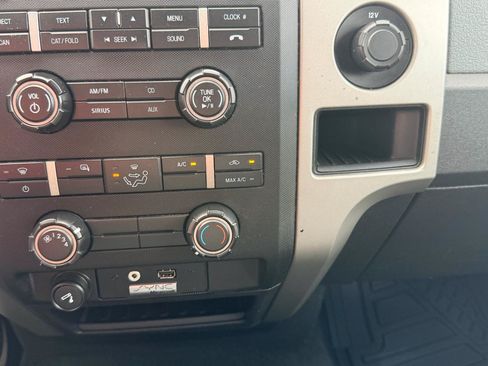 Used 2011 Ford F150 XLT w/ XLT Convenience Pkg AWD/4WD image 27