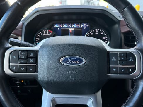 Certified 2023 Ford Expedition Limited image 24