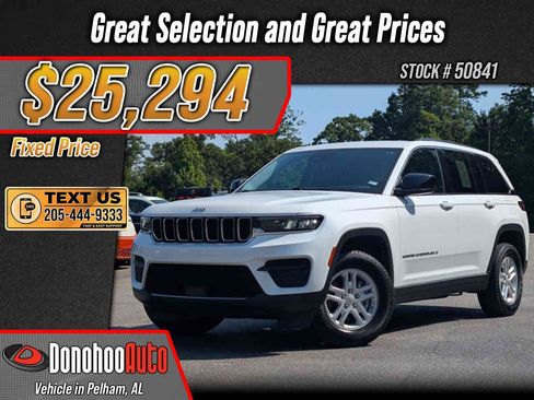 Used 2023 Jeep Grand Cherokee Laredo w/ Trailer Tow Prep Group (B) RWD image 1