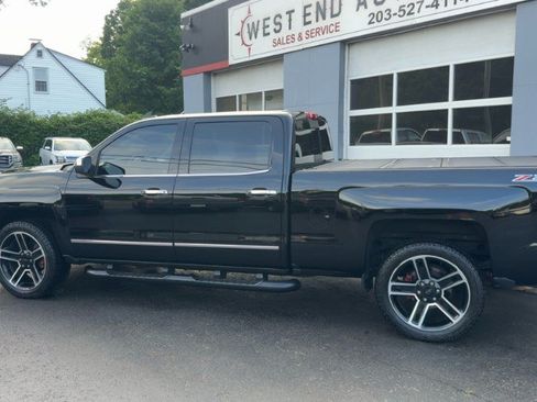 Used 2017 Chevrolet Silverado 1500 LTZ Z71 w/ LPO, Black Pack AWD/4WD image 7
