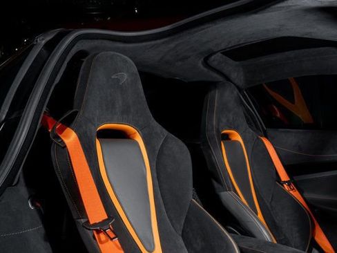 Used 2019 McLaren 720S Performance image 21