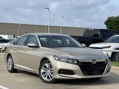 Used 2020 Honda Accord LX image 2