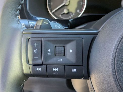 New 2025 Nissan Pathfinder SV w/ Cargo Package image 16