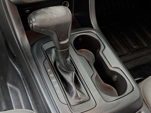 Used 2017 Chevrolet Colorado W/T w/ WT Convenience Package image 24