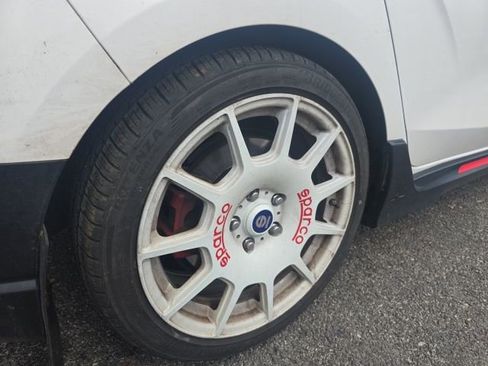 Used 2021 Hyundai Veloster N image 4