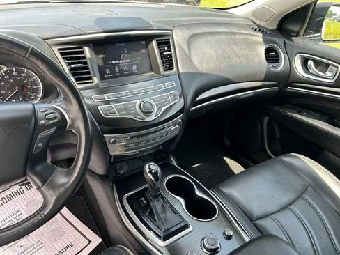 Used 2019 INFINITI QX60 Luxe w/ Essential Package AWD/4WD image 21