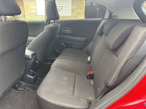 Certified 2017 Honda HR-V EX image 15