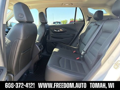 Used 2024 GMC Terrain Denali w/ Denali Premium Package AWD/4WD image 25
