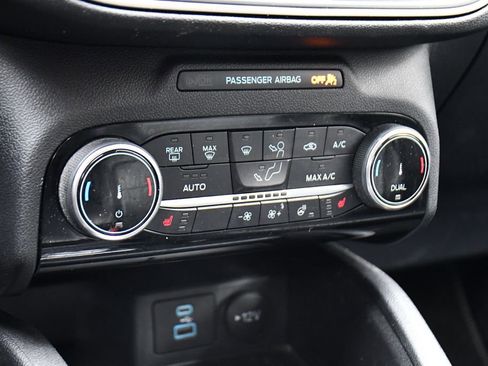 Used 2022 Ford Escape SEL image 31