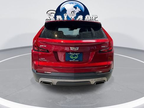 Used 2021 Cadillac XT4 Premium Luxury w/ Cold Weather Package image 8