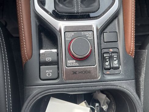 Used 2022 Subaru Forester Touring w/ Popular Package #2 image 13