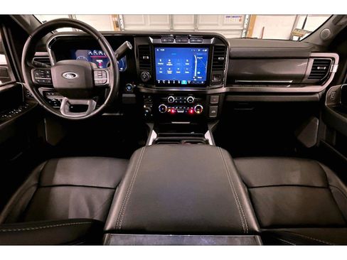 Used 2022 Chevrolet Colorado Z71 image 14