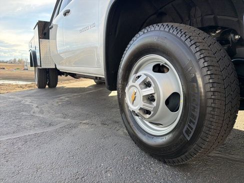 New 2026 Chevrolet Silverado 3500 W/T w/ WT Convenience Package image 4