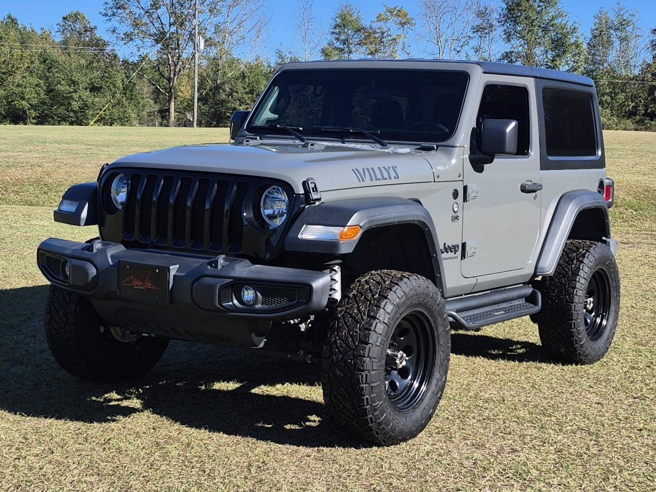 Used 2021 Jeep Wrangler Sport AWD/4WD image 1
