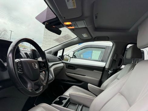 Used 2019 Honda Odyssey EX-L image 9
