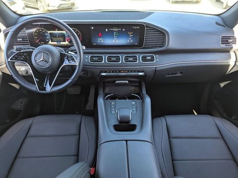 Used 2025 Mercedes-Benz GLE 350 4MATIC w/ AMG Line Exterior image 16