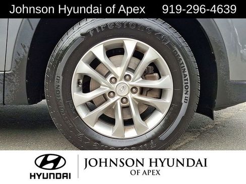 Used 2019 Hyundai Santa Fe SE FWD image 28