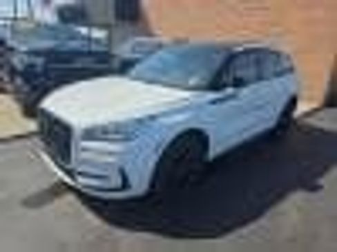 Used 2024 Lincoln Corsair Reserve w/ Equipment Group 202A image 4