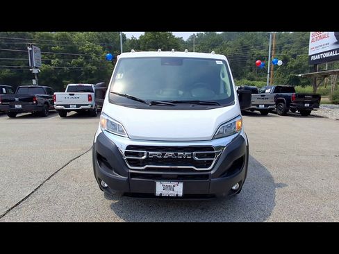 Used 2025 RAM ProMaster 2500 w/ U-Haul Equipment Group FWD image 3