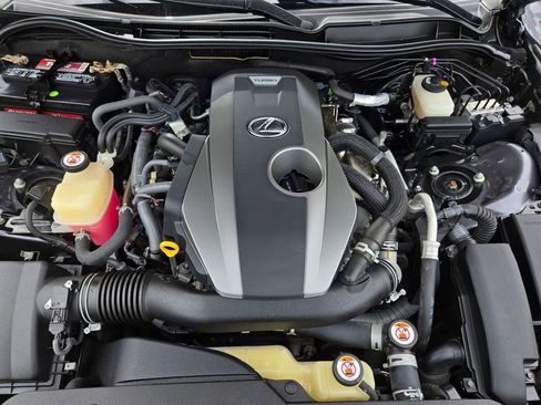 Used 2018 Lexus IS 300 w/ Accessory Package image 33