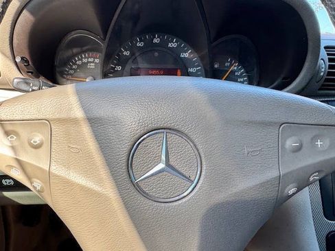 Used 2004 Mercedes-Benz C 230 Coupe image 31