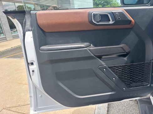 Used 2024 Ford Bronco Outer Banks AWD/4WD image 47