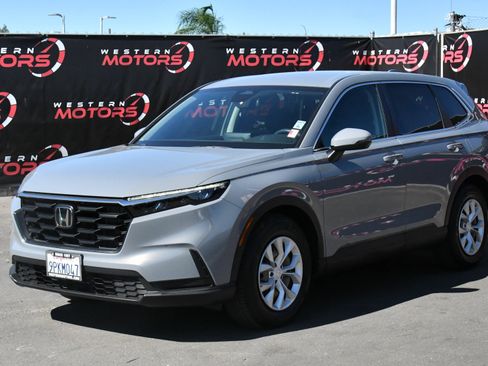 Used 2025 Honda CR-V LX image 3