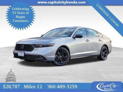 Certified 2025 Honda Accord SE image 1