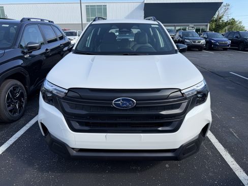 New 2026 Subaru Forester AWD/4WD image 3