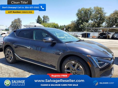 Used 2025 Kia EV6 Light w/ Light LR Technology Package RWD image 5