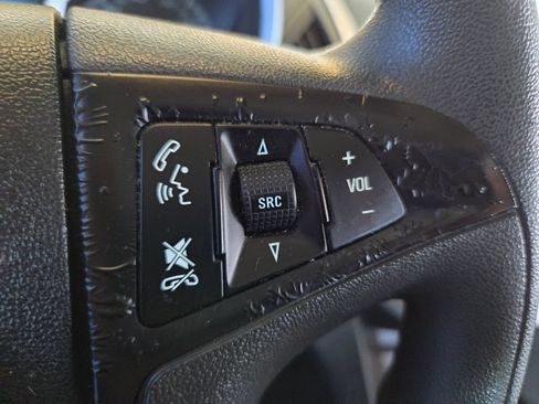 Used 2015 Chevrolet Equinox LS FWD image 31