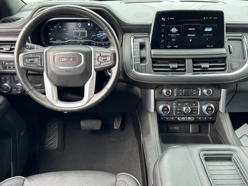 Used 2022 GMC Yukon SLT w/ SLT Luxury Package image 20