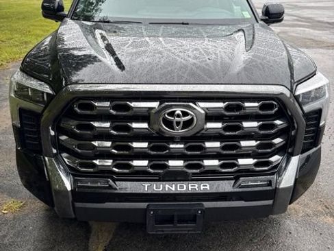 Used 2024 Toyota Tundra Platinum AWD/4WD image 2