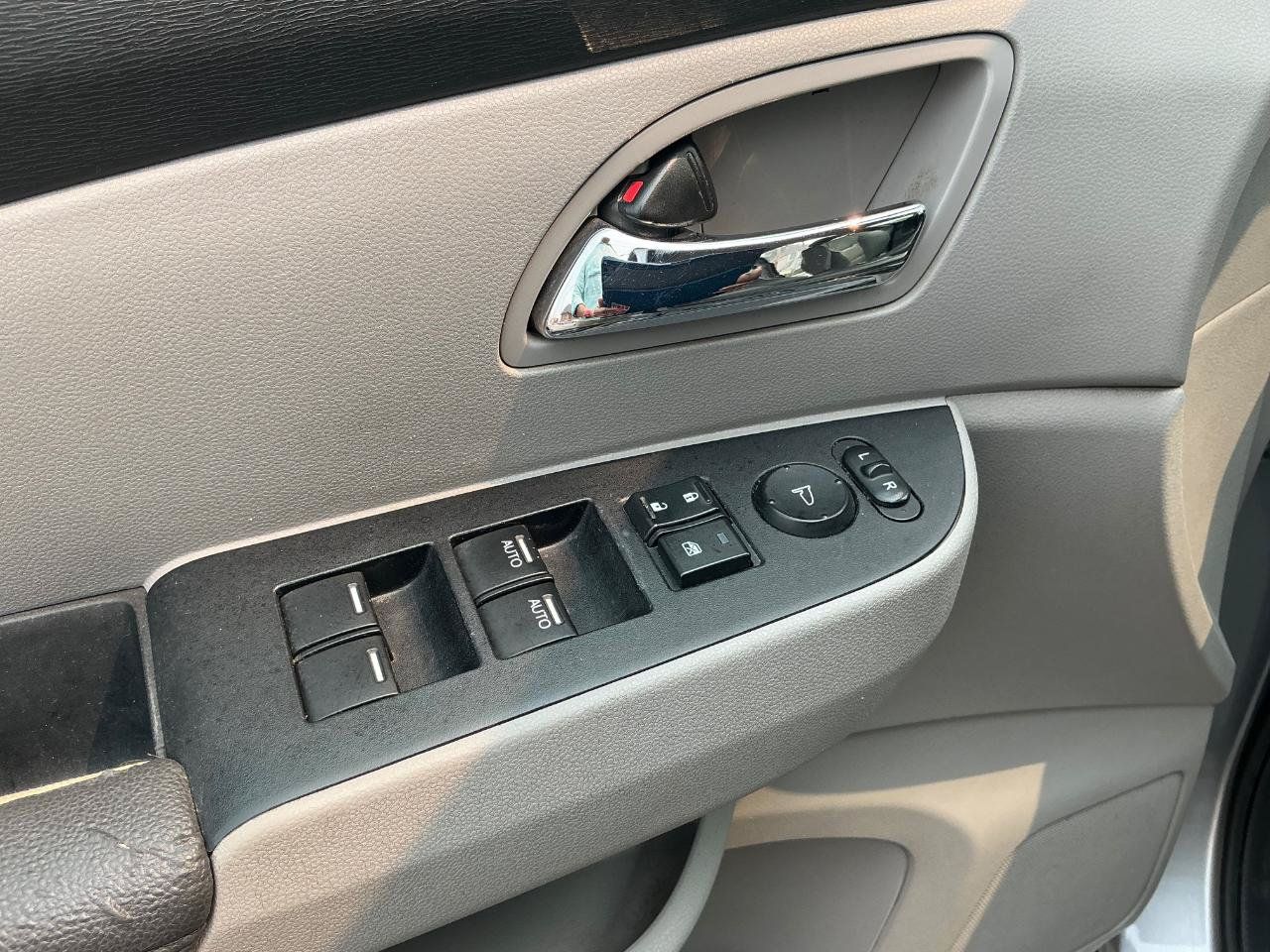 Used 2016 Honda Odyssey EX-L image 18
