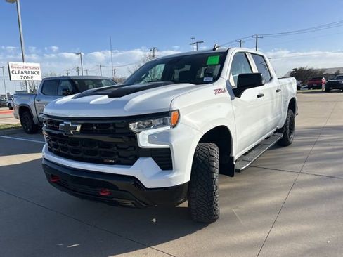 Used 2023 Chevrolet Silverado 1500 LT Trail Boss w/ Protection Package image 10