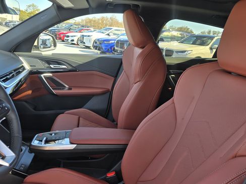 New 2026 BMW X2 xDrive28i w/ Technology Package image 9