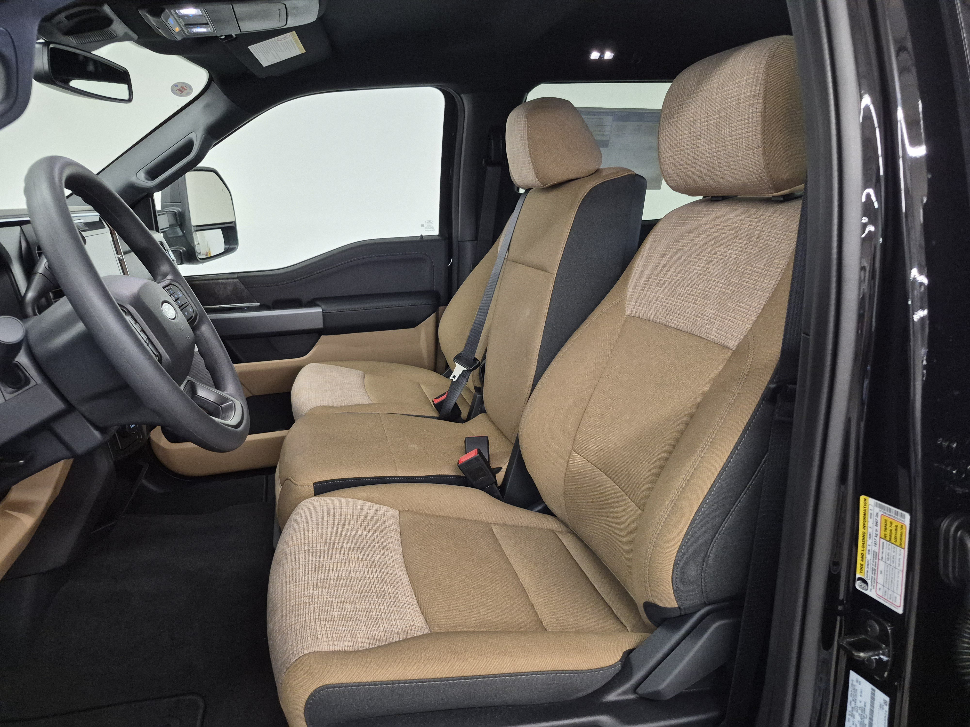 New 2027 Ford F350 XLT w/ XLT Premium Package RWD image 8