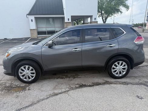 Used 2014 Nissan Rogue S image 4
