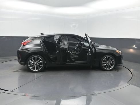 Used 2019 Hyundai Veloster 2.0 Premium FWD image 36