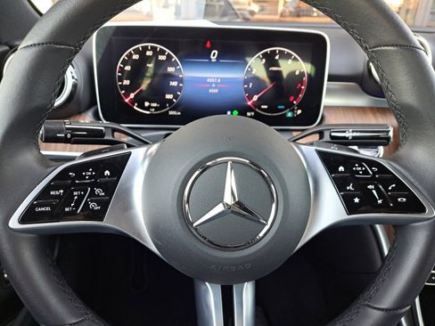 Used 2024 Mercedes-Benz C 300 Sedan image 30