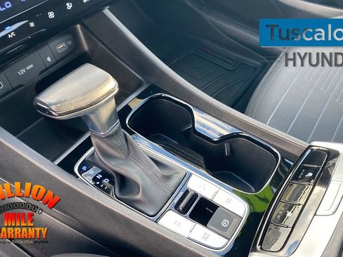 Used 2022 Hyundai Santa Cruz SEL Premium image 23