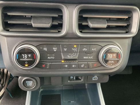 Used 2022 Ford Maverick Lariat w/ Lariat Luxury Package FWD image 24