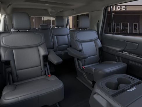 New 2026 Ford Expedition Max Active AWD/4WD image 11