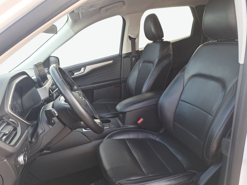 Used 2022 Ford Escape SEL AWD/4WD image 16
