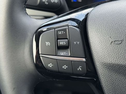 Used 2025 Ford Escape Active w/ Cold Weather Package image 19