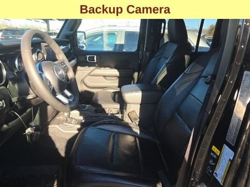 Used 2023 Jeep Wrangler Unlimited Sahara AWD/4WD image 10