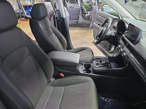 Used 2026 Honda CR-V EX image 11