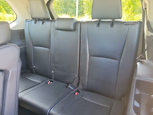 Used 2025 Toyota Grand Highlander AWD Hybrid image 17
