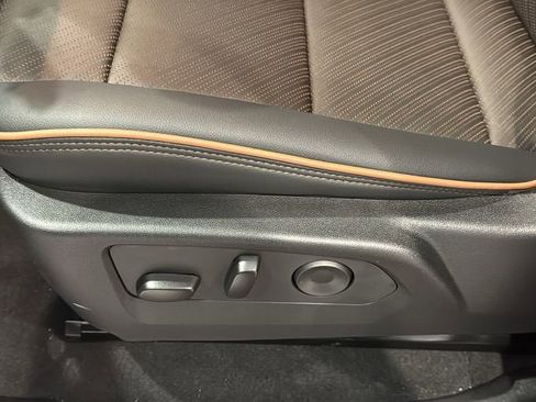 New 2026 GMC Canyon AT4 AWD/4WD image 22